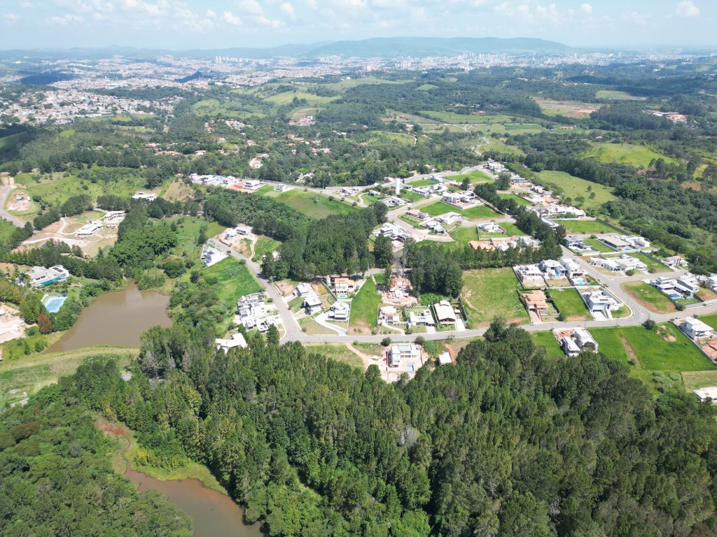 As Vantagens de Escolher Terrenos de Luxo em Condomínio